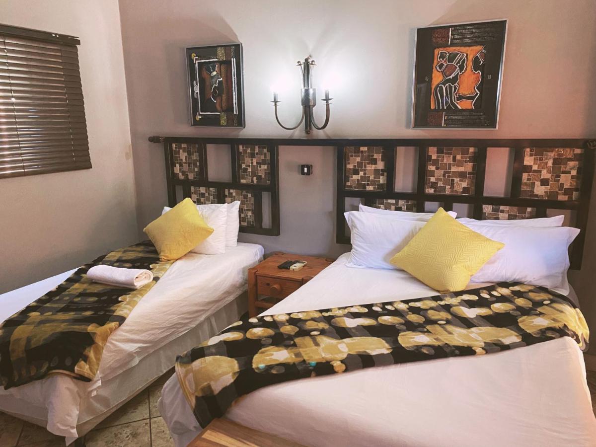 The Wilds Lodge Kuruman Exterior photo